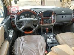 ميتسوبيشي باجيرو